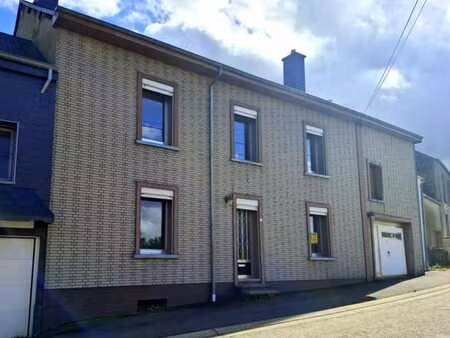 maison d'habitation située à mellier