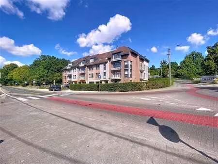 duplex 3 chambres idéalement situé à ittre