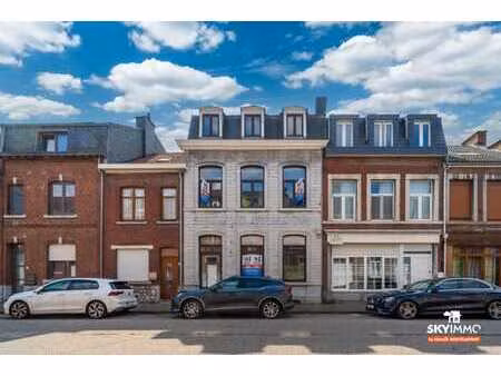 magnifique immeuble commerce - totalement rénové - flémalle