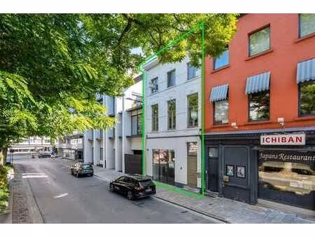 multifunctioneel gebouw op het esplanadeplein