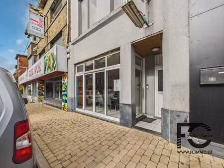 surface commerciale à vendre – 80 m² – centre-ville de basto