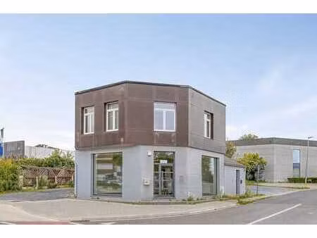 espace commercial à vendre à sint-pieters-leeuw