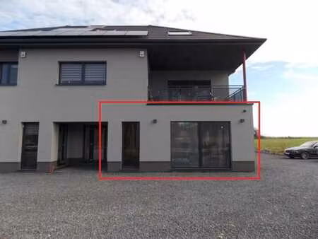 surface commerciale ou espace de bureaux