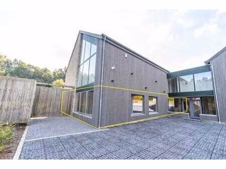 surface commerciale de 115m2 à louer à stavelot