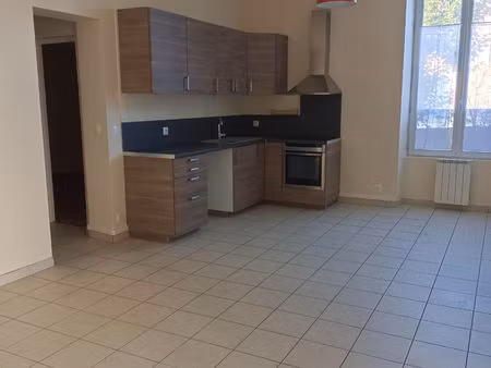 appartement t2 la ferté-alais à louer