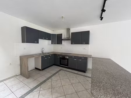 maison saint gelais 5 pièce(s) 216 m2