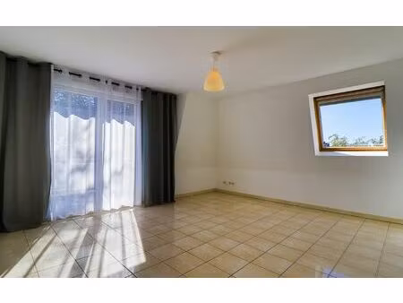 appartement fessenheim 61 m² t-3 à vendre  169 000 €