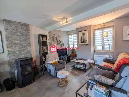 vente maison à beaumont-sur-sarthe (72170) : à vendre / 114m² beaumont-sur-sarthe