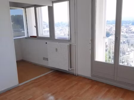 location appartement 2 pièces 30 m² à montbeliard (25200)  510 €