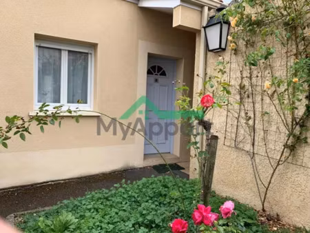 location meublée appartement 2 pièces 55 m² à les adjots (16700)  620 €