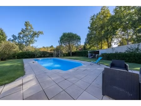 maison contemporaine lumineuse de plain-pied avec piscine – 155 m² sur 3025 m² – cursan (3