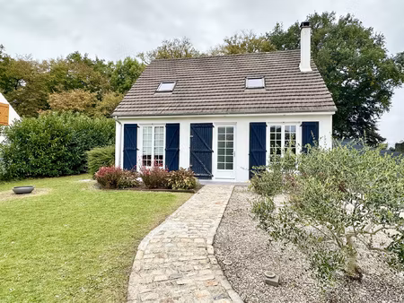 belle petite maison à 10 min de senlis