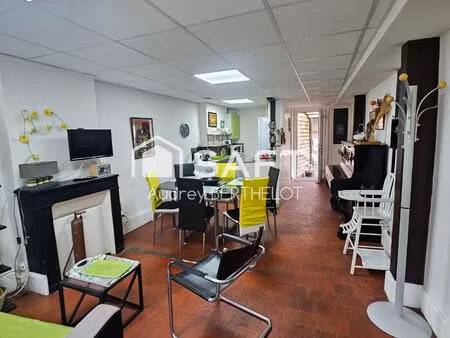 maison de 110m2 divisé en 2 appartements