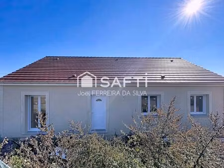 située dans un charmant village proche de pont sur yonne (89140)