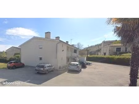 appartement 1 pièce 51 m²