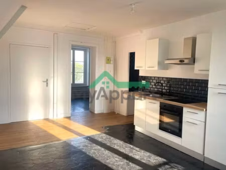 location meublée appartement 3 pièces 60 m² à saint maximin (60740)  805 €