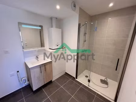 location meublée appartement 2 pièces 42 m² à bons-en-chablais (74890)  860 €