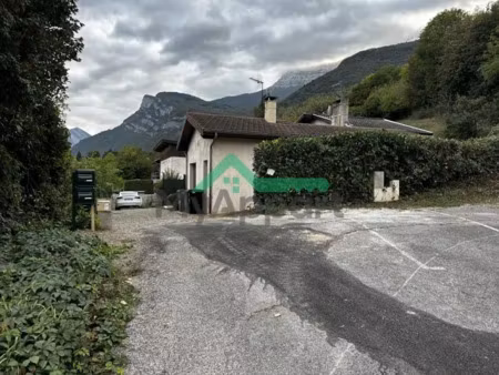 location meublée appartement 2 pièces 50 m² à claix (38640)  950 €