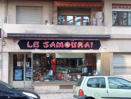 location locaux professionnels à nice (06000)  1 500 €