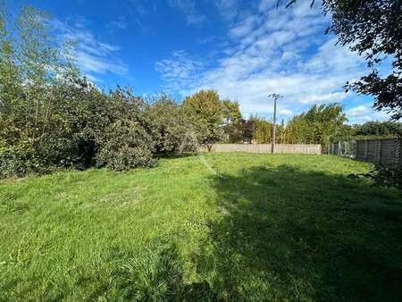 vente terrain à machecoul-saint-même (44270) : à vendre / 873m² machecoul-saint-même