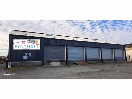 location locaux professionnels 650 m² à saintes (17100)  4 300 €