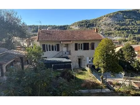maison peille 130 m² t-6 à vendre  468 000 €