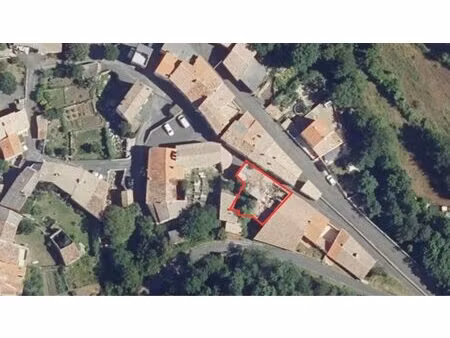 maison - gros travaux à prévoir