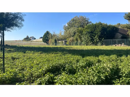 terrain 883 m² goussonville (78930)