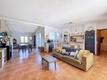 maison 4 chambres + garage + 6483m2 de terrain