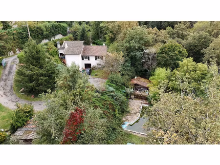 maison familiale 200 m2 au calme à saint-pierre-la-palud