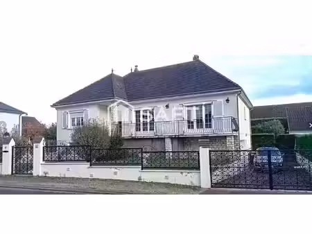 saint-sulpice-de-pommeray — propriété avec dépendance sur 849 m²