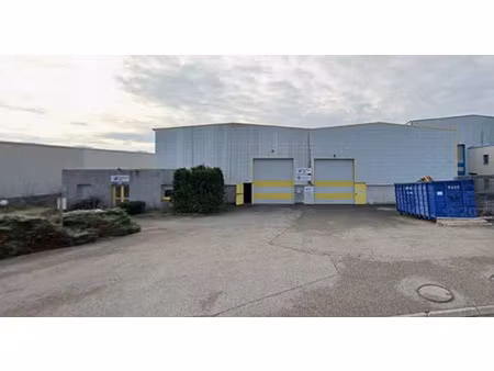 location local d'activités beligneux 3 480 m²