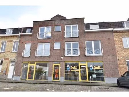 appartement met 2 slaapkamers op centrale ligging te bissegem