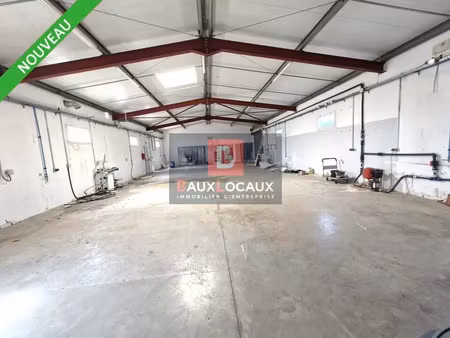 mixte activites-bureaux a louer