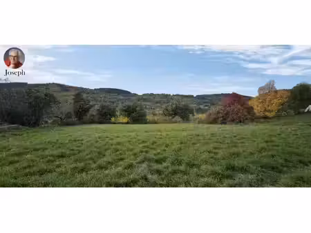 terrain constructible 966 m² – saint-jean-chambre