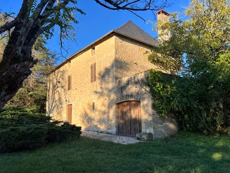 vente maison 8 pièces 185 m² à les farges (24290)  317 700 €