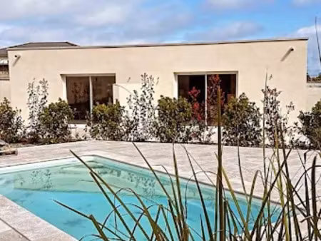 vente villa 6 pièces 120 m² à solaro (20240)  350 000 €