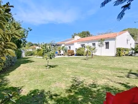 saint-avaugourd-des-landes (85540)