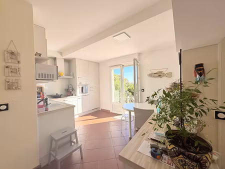 vente appartement 4 pièces 90 m² bouzigues (34140)