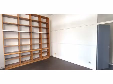 local professionnel à louer la pallice 8 pièce(s) 96m2 1 500€/mois ht/hc