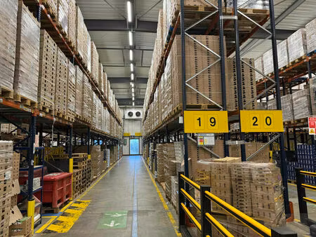 location commerce 4676 m² à chambray-lès-tours (37170)