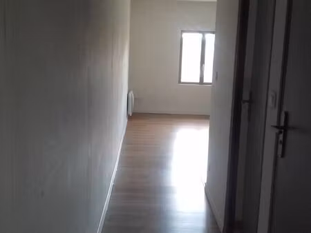 location appartement 2 pièces 35 m² à lamarque (33460)