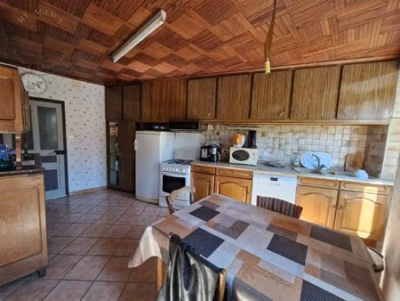 maison 10 pièces 158 m2