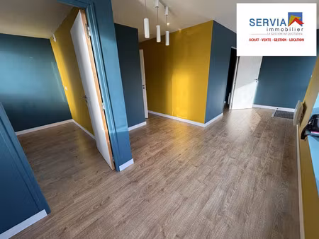 location bureaux et commerces à gestel (56530) : à louer / 46m² gestel