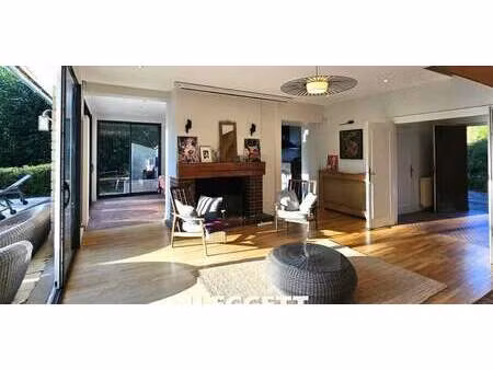 maison contemporaine avec jardin et terrasse evecquemont (78)