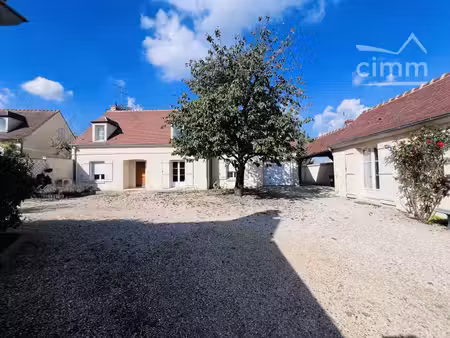 propriété à vendre à chamant  proche senlis et autoroute a1