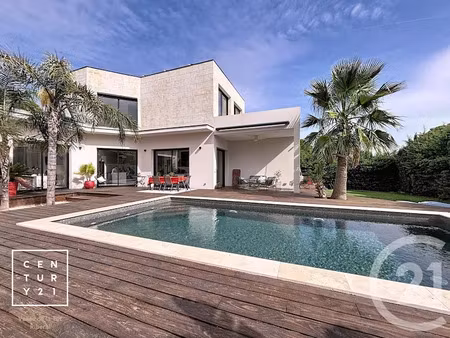 vente maison 6 pièces 206.74 m² à saint-féliu-d'avall (66170)  699 000 €