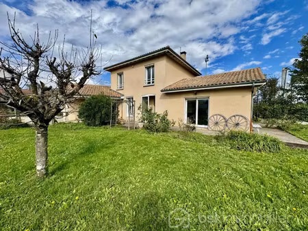 vente maison 5 pièces 125 m² à grenoble (38000)  642 000 €