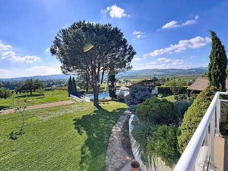 villa de luxe à vendre à chevagny-les-chevrières