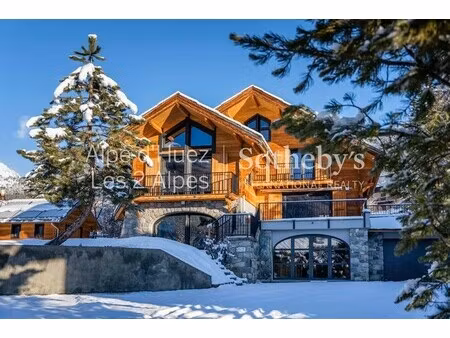 chalet de luxe à vendre à la la salle-les-alpes